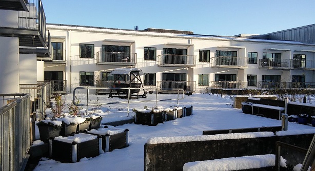 Boliger med sne og